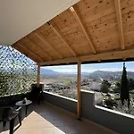 Vila 240